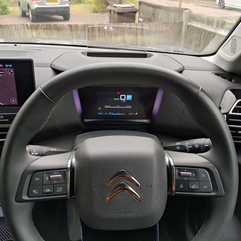 Citroen, C4 X, Saloon, 2023, Other, 1 (cc), 4 doors, electric, low mileage 