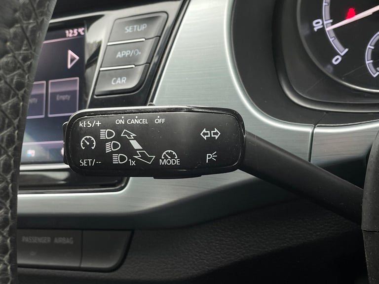 2019 Skoda Fabia 1.0 Colour Edition Euro 6 (s/s) 5dr HATCHBACK Petrol Manual