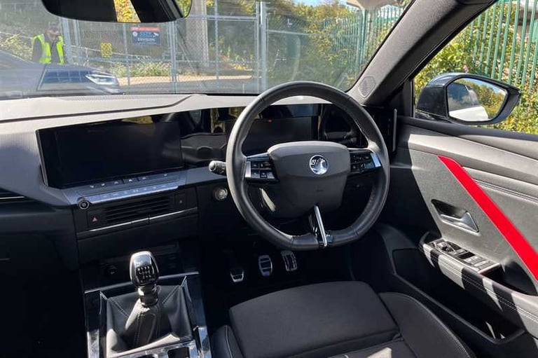 2022 Vauxhall Astra 1.2i Turbo (130 PS) GS Line 5 Door Petrol Hatchback *** 1 Owner / Full Vaux H...