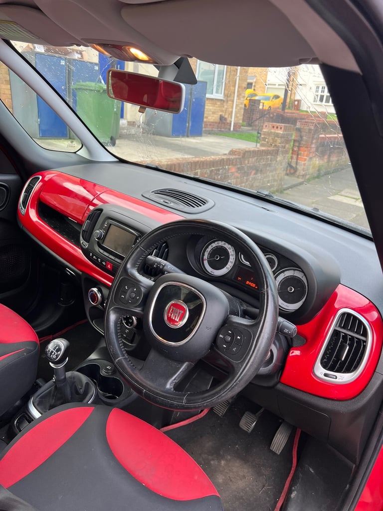 Fiat, 500L, MPV, 2014, Manual, 1368 (cc),5 doors - Image 7