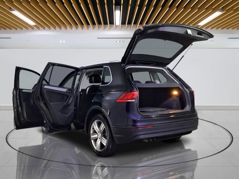 2019 Volkswagen Tiguan 2.0 TDI Match SUV 5dr Diesel Manual 4Motion Euro 6 (s/s) (150 ps) ESTATE D...