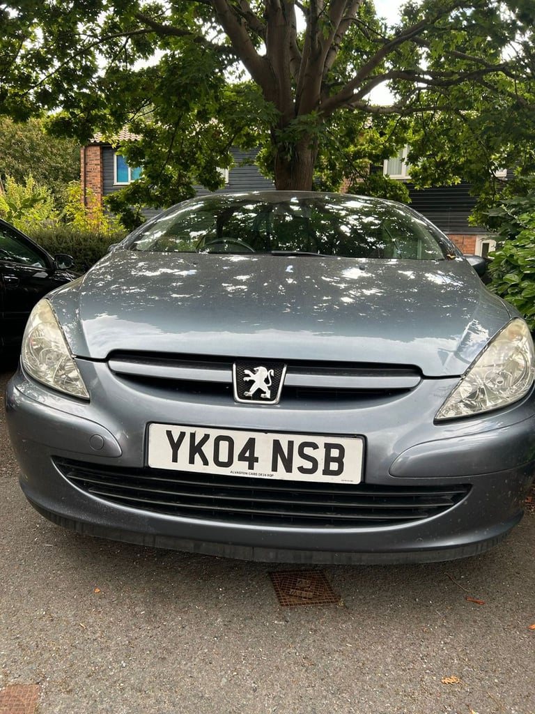 Peugeot, 307, Convertible, 2004, Manual, 1997 (cc),2 doors - Image 7