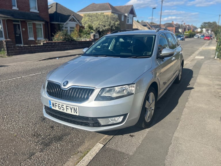 image for Skoda, OCTAVIA, Estate, 2015, Manual, 1598 (cc), 5 doors