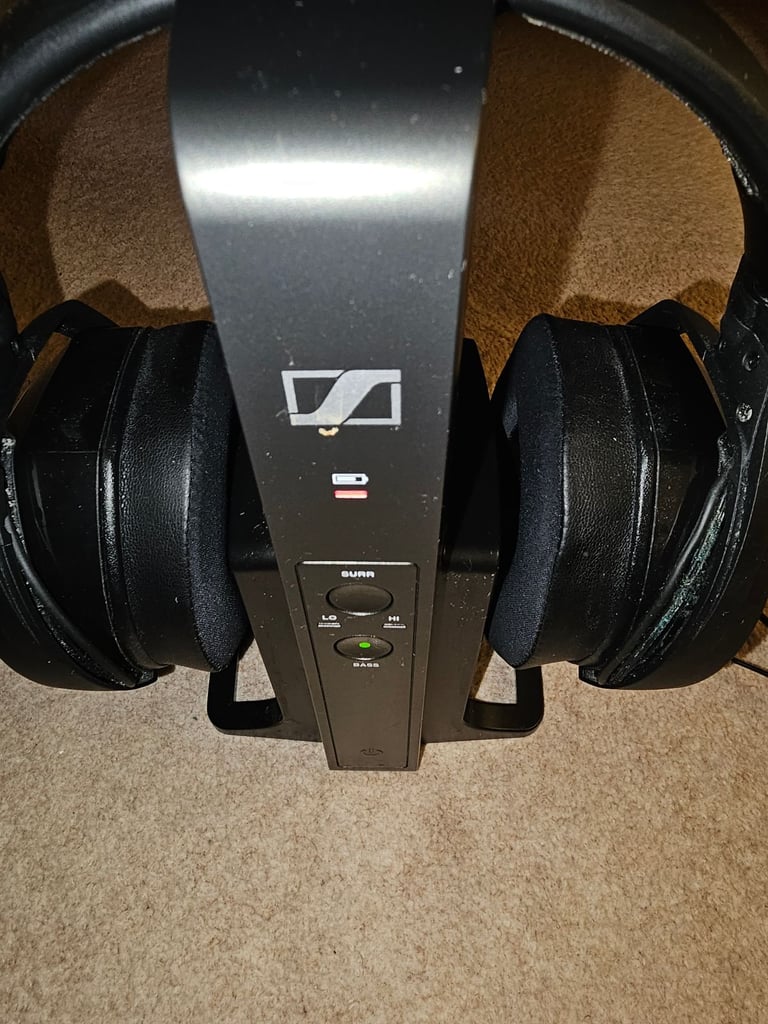 image for Sennheiser RS 175 Wireless TV Headphones - Good condition