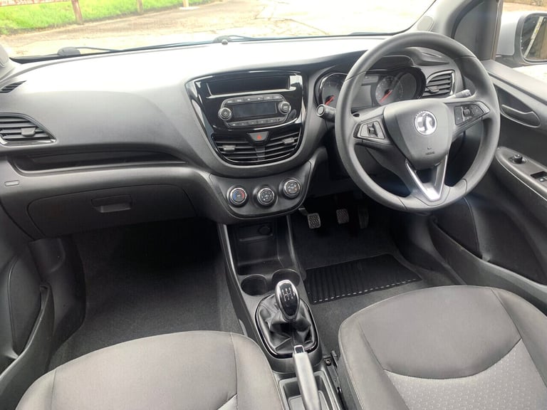 2015 Vauxhall Viva 1.0 SE 5dr [A/C] HATCHBACK PETROL Manual