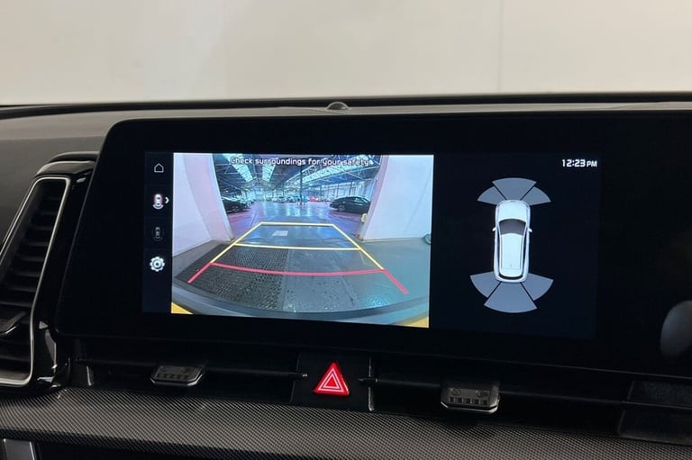 2023 73 KIA SPORTAGE 1.6 T-GDI 13.8KWH 3 SUV 5DR PETROL PLUG-IN HYBRID AUTO AWD 