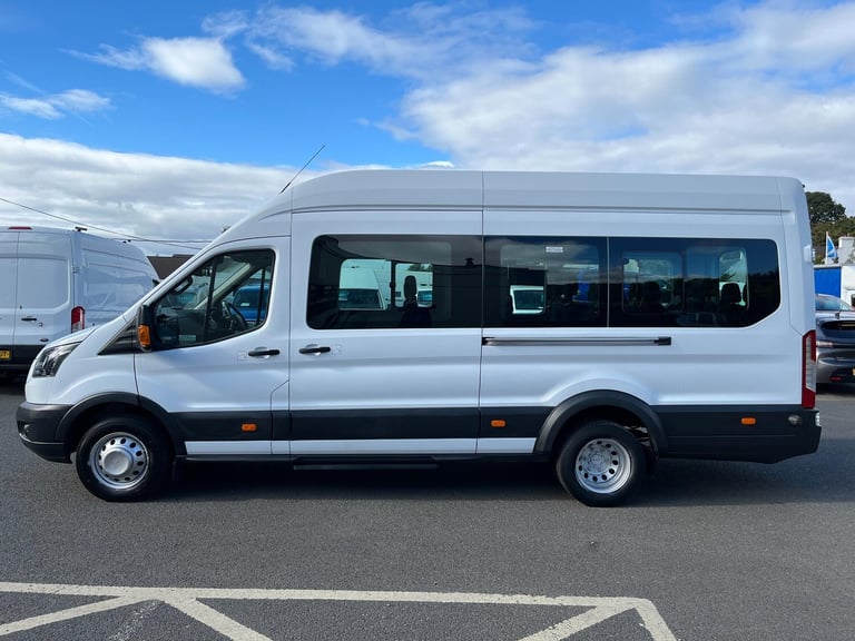 2018 Ford Transit 2.2 TDCi 460 HDT L4 H3 5dr (18 seats) NA Diesel Manual