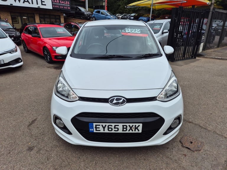 2015 Hyundai i10 1.2 Premium 5dr HATCHBACK PETROL Manual