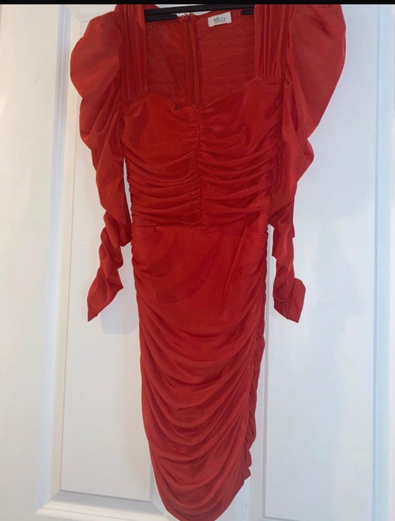 Women’s clothes 