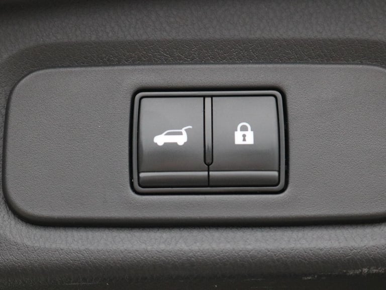 2023 Nissan Qashqai 1.3 DIG-T MHEV Tekna SUV 5dr Petrol Hybrid Manual Euro 6 (s/s) (140 ps) HATCH...