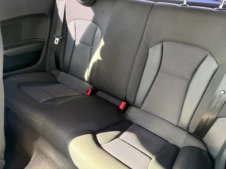 2010 Audi A1 1.6 TDI Sport 3dr HATCHBACK Diesel Manual