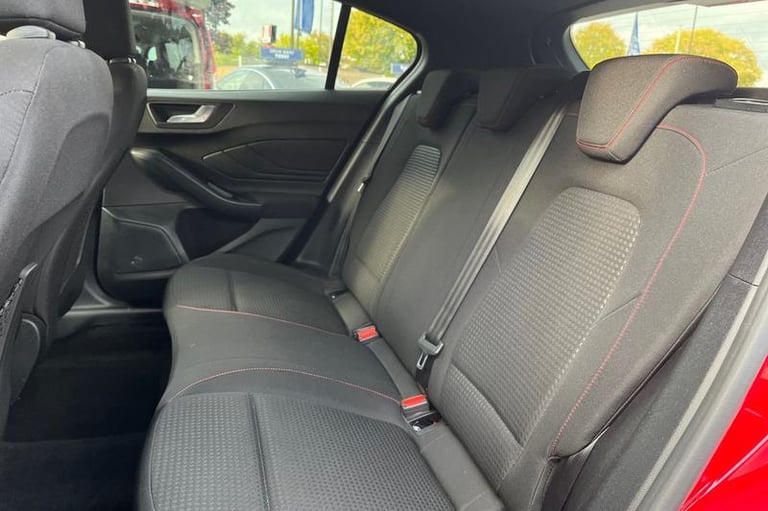 2023 Ford Focus 1.0 EcoBoost ST-Line 5dr ** Sync 4 - Touch Screen Navigation System ** Manu Hatch...