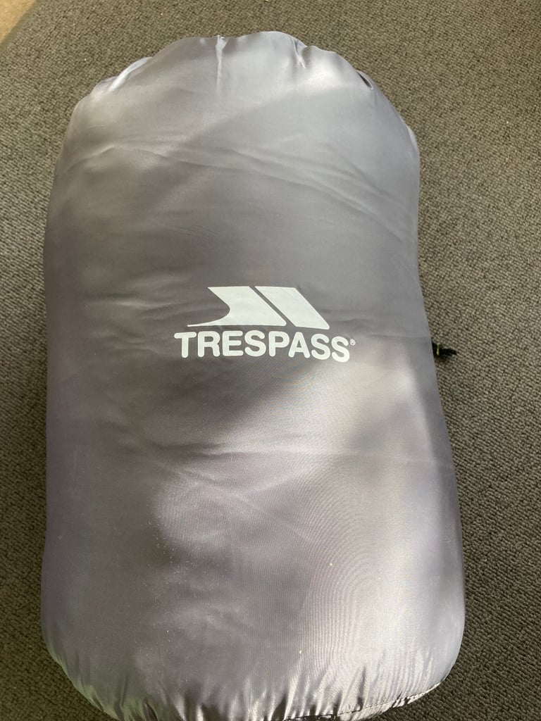 image for Trespass double sleeping bag