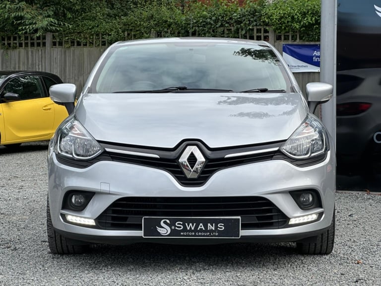 2018 Renault Clio 0.9 Iconic TCe 90 Petrol Manual 5 Door Hatchback Silver