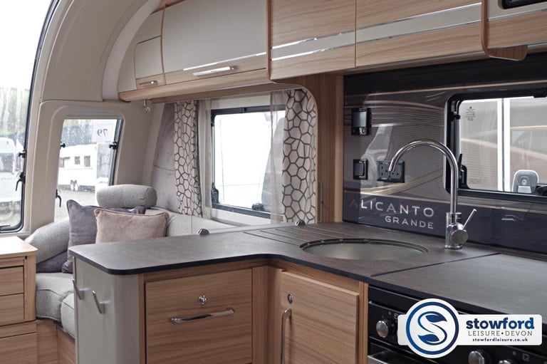 Bailey Alicanto Grande 2 Evora, 2023 Used Touring Caravan