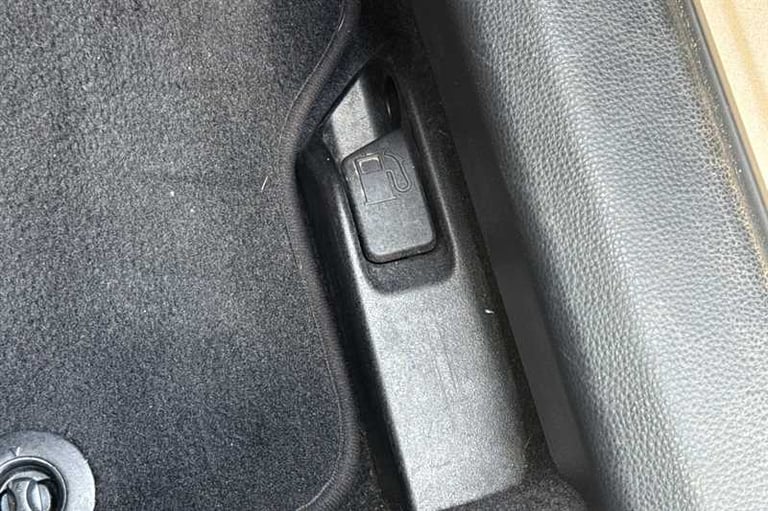 2022 Toyota Aygo X 1.0 VVT-i Edge Hatchback 5dr Petrol Manual Euro 6 (s/s) (72 ps) Hatchback Petr...