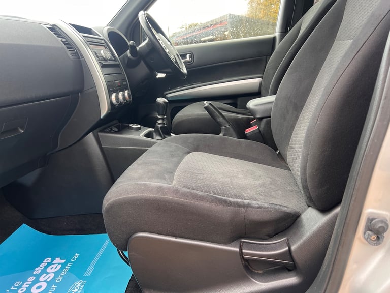 2011 Nissan X-Trail 2.0 dCi Acenta SUV 5dr Diesel Manual 4WD Euro 5 (173 ps)