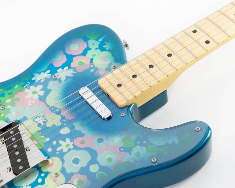 Fender CIJ Blue Flower Telecaster 1999