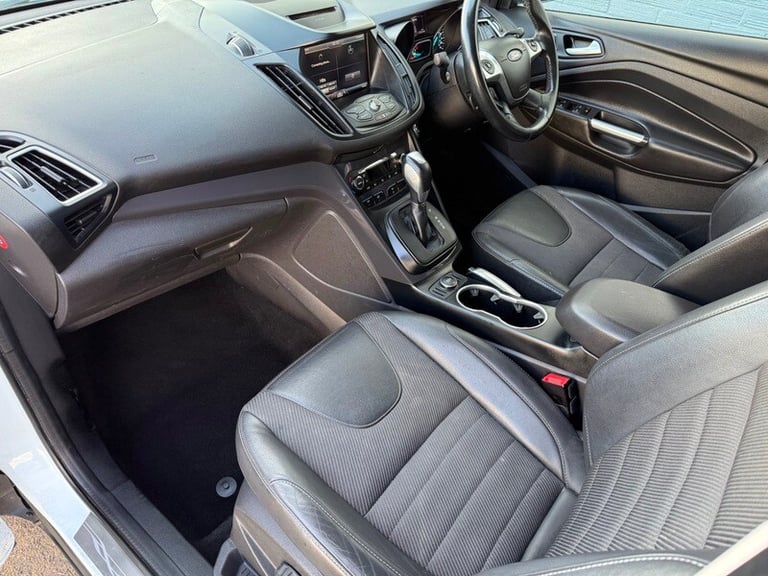 Ford Kuga TITANIUM TDCI