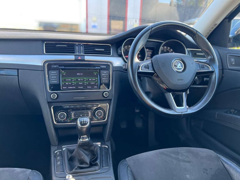 2014 Skoda Superb 1.6 TDI SE GreenLine III Estate 5dr Diesel Manual Euro 5 (s/s) (105 ps) Estate ...