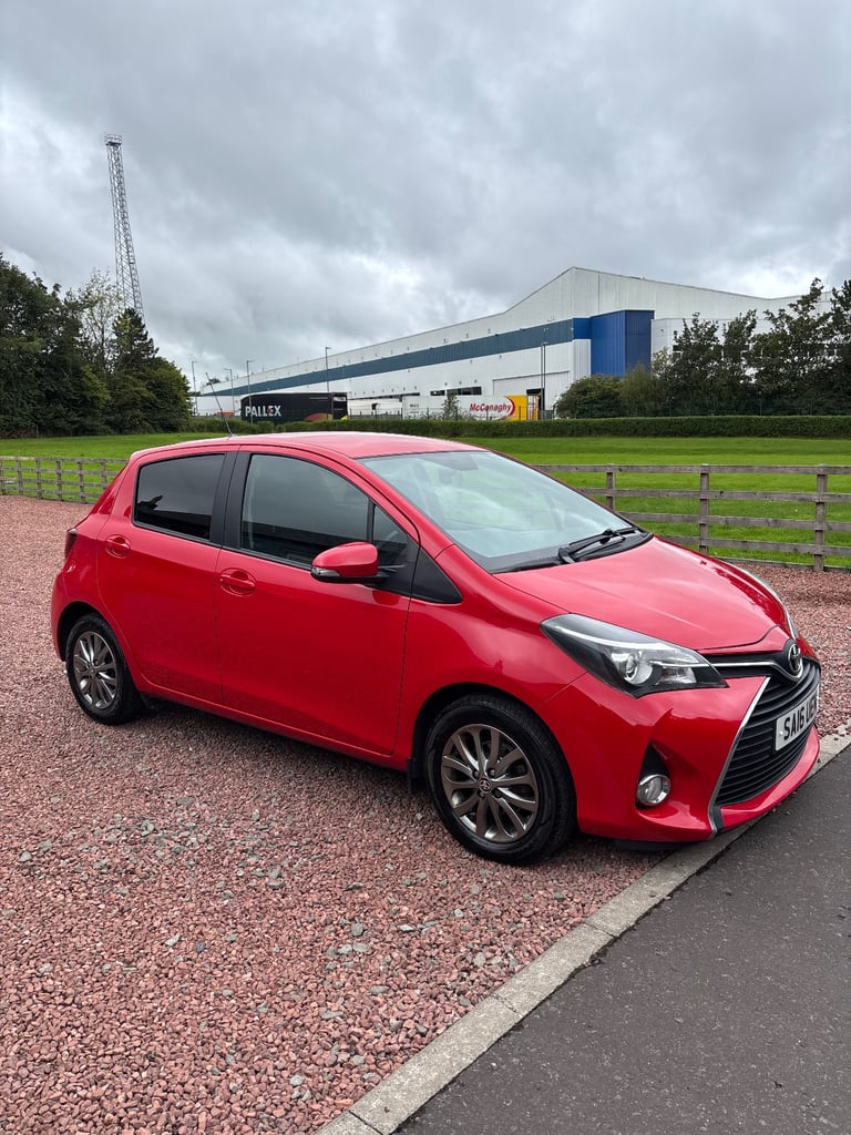 image for 2016 Toyota Yaris Icon, 1.33 Dual VVT-i