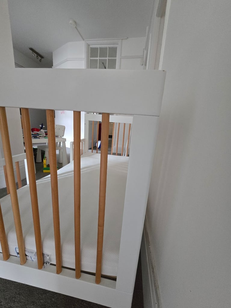 Maya cot bed from OBaby. White colour. 