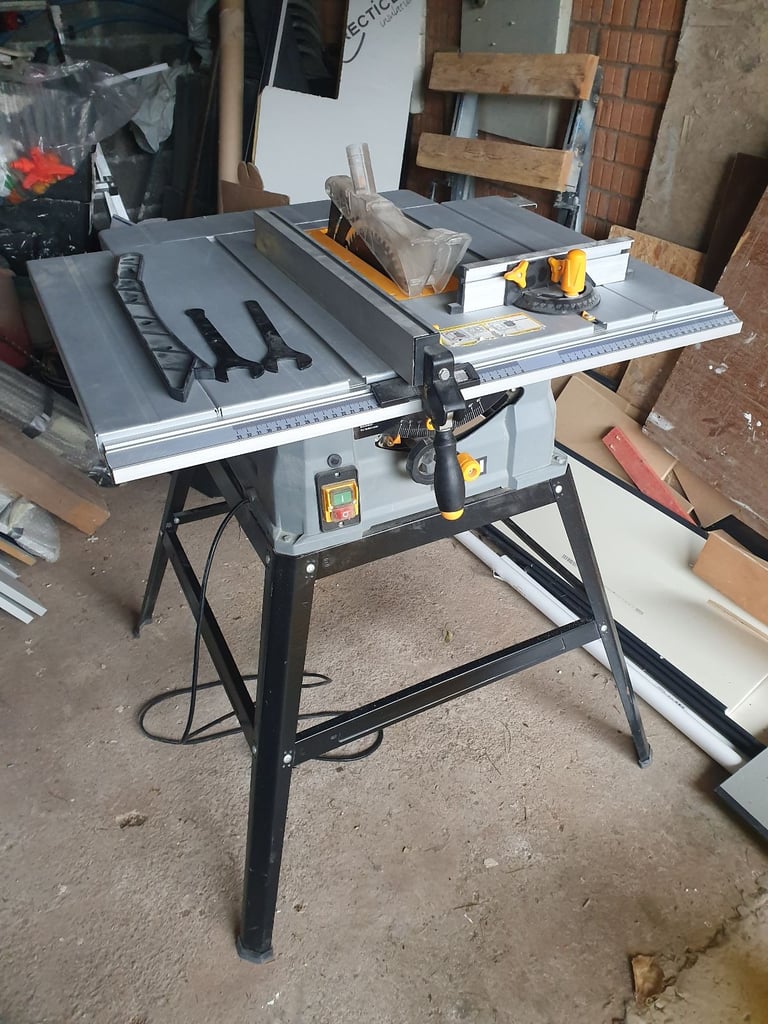 Table saw