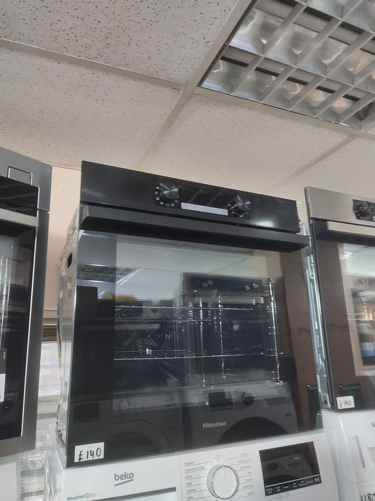 image for ➡️SALE TODAY⬅️ NEW GRADED BLACK HISENSE BUILT IN FAN ASSISTED ELECTRIC SINGLE OVEN 