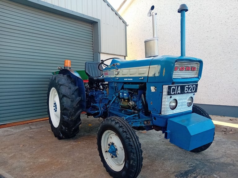 image for Ford 3000 tractor (massey ferguson john deere david brown leyland)