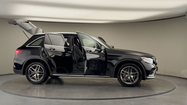 2017 Mercedes-Benz GLC 2.1 GLC220d AMG Line (Premium) SUV 5dr Diesel G-Tronic 4MATIC Euro 6 (s/s)...