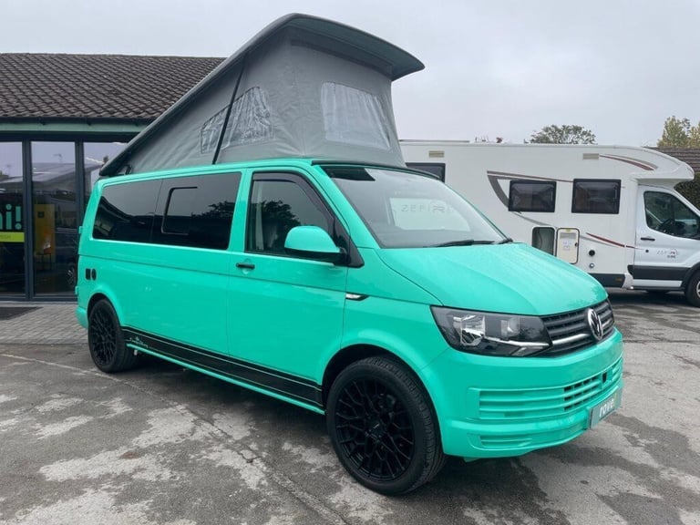 Volkswagen Transporter T28 Camperking 4 berth 5 belt Rock & Roll bed camperv