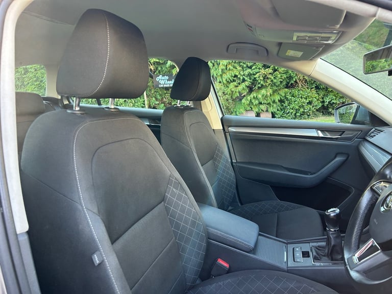 2017 Skoda Superb 1.4 TSI S 5dr ESTATE Petrol Manual