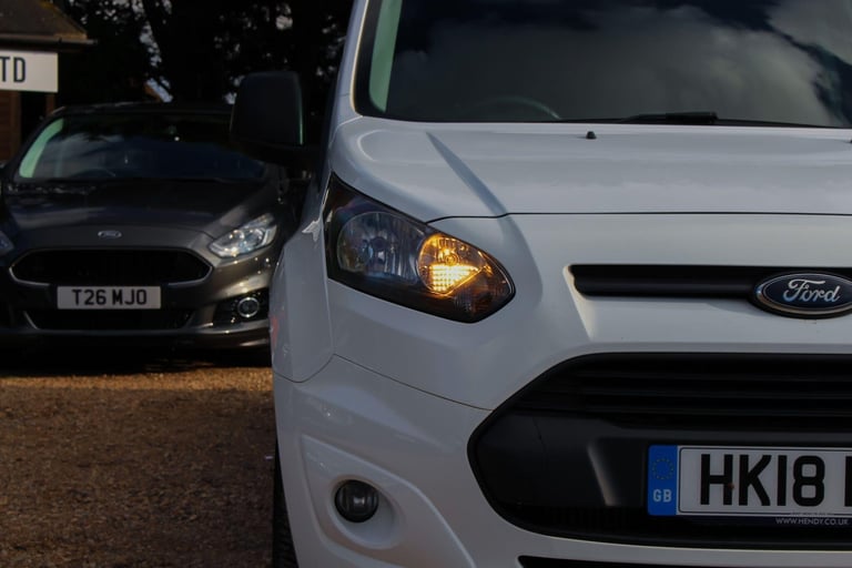 2018 Ford Transit Connect 1.5 TDCi 210 Trend L2 H1 5dr PANEL VAN Diesel Manual