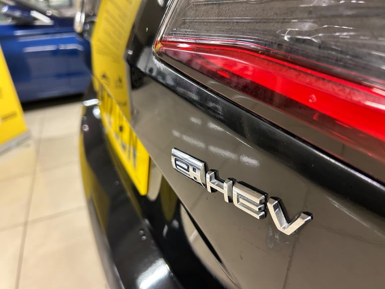 2022 Honda Civic 2.0 h i-MMD Elegance eCVT Euro 6 (s/s) 5dr Petrol/Electric Hybrid Automatic