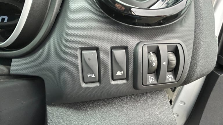 2016 Vauxhall Vivaro 2900 1.6CDTI 115PS Sportive H1 Van NO VAT PANEL VAN Diesel Manual