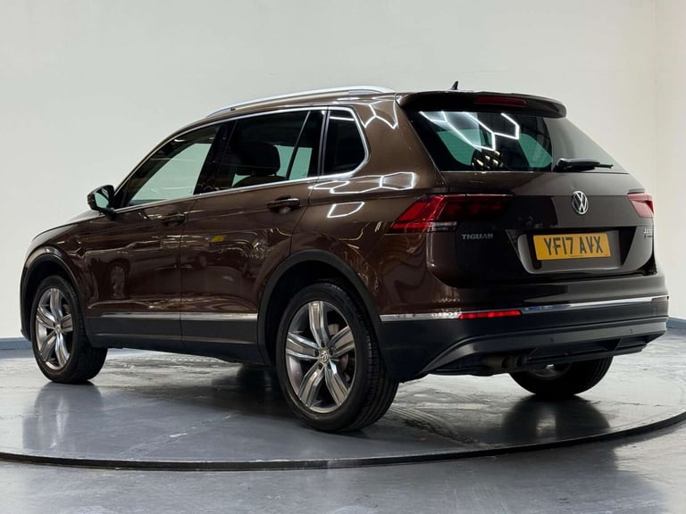 2017 Volkswagen Tiguan 2.0 TDI BlueMotion Tech SEL DSG 4Motion Euro 6 (s/s) 5dr SUV Diesel Automatic