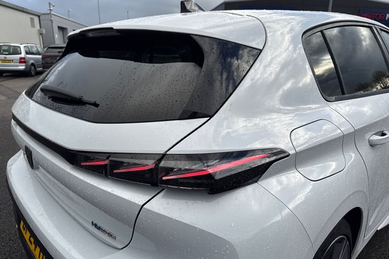 2024 Peugeot 308 1.6 12.4kWh GT e-EAT Euro 6 (s/s) 5dr Hatchback PETROL/ELECTRIC Automatic