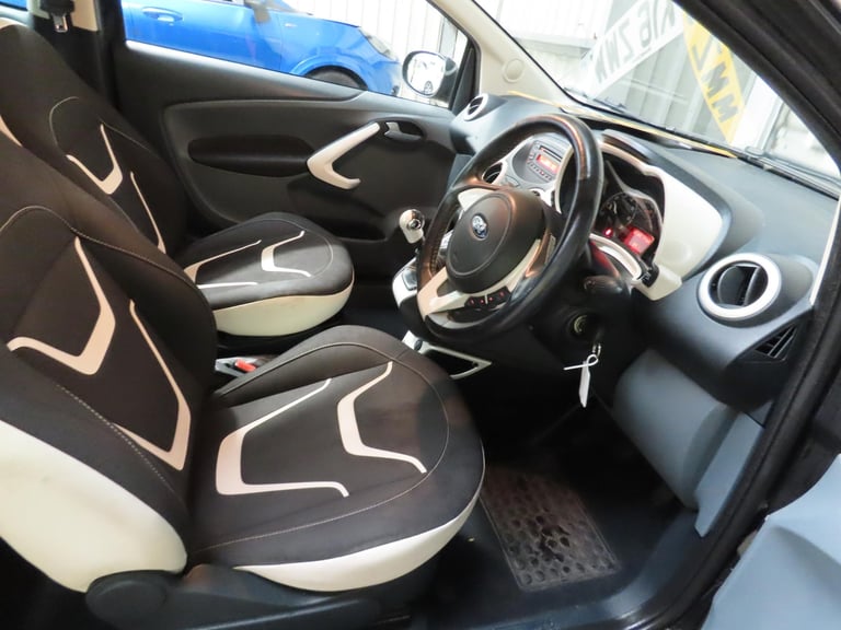 2016 Ford Ka 1.2 Zetec Black Edition Hatchback 3dr Petrol Manual Euro 6 (s/s)