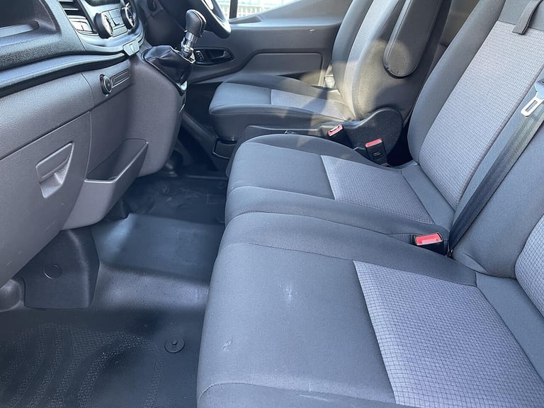 2021 Ford Transit 2.0 350 EcoBlue Leader FWD L3 H2 Euro 6 (s/s) 5dr PANEL VAN Diesel Manual