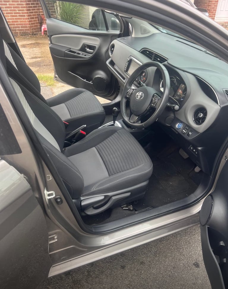 Toyota, YARIS, Hatchback, 2020, Other, 1497 (cc), 5 doors