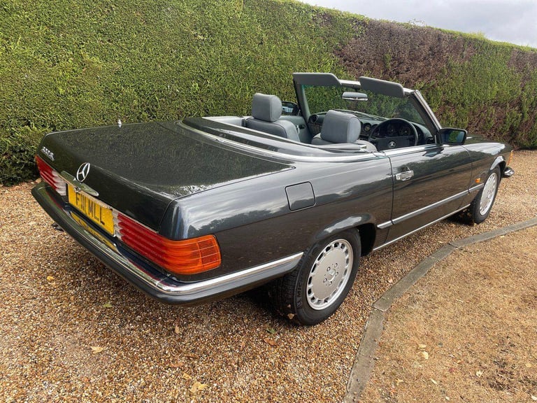  Mercedes-Benz 300 3.0 SL 2dr Petrol Automatic