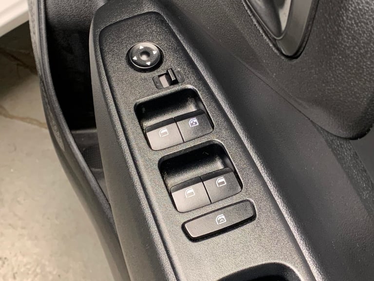 2022 Hyundai i10 1.2 SE Connect Hatchback 5dr Petrol Auto Euro 6 (s/s) (84 ps) - BLUETOOTH - Hatc...