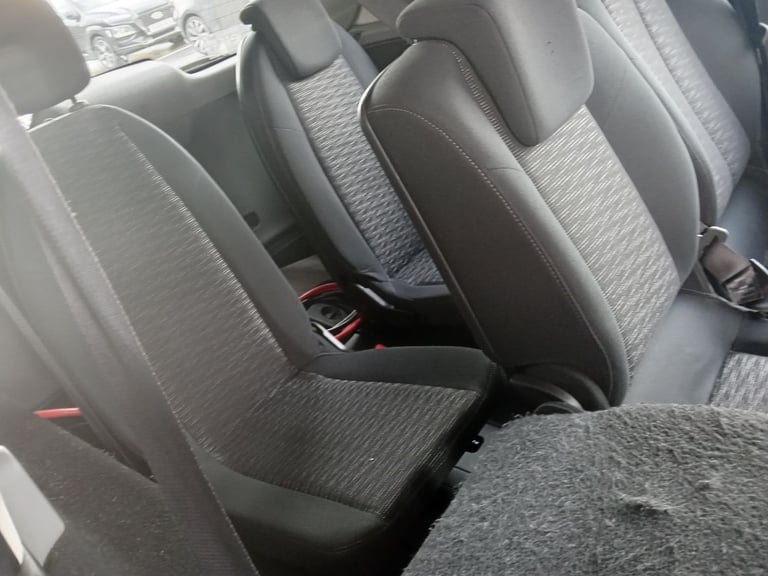 !! REASONABLE OFFERS ACCEPTED !! VERY LOW MILEAGE 7 SEATER MPV GRAND SCENIC FULLY ULEZ MOT AUG 26 