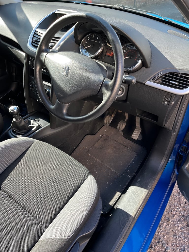 Peugeot, 207, Hatchback, 2007, Manual, 1360 (cc), 5 doors