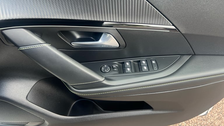 2022 Peugeot 208 1.2 PureTech 130 GT 5dr EAT8 Petrol Hatchback Hatchback Petrol Automatic