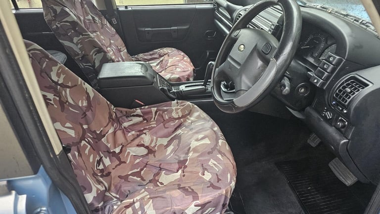 2004 Land Rover Discovery 2.5 TD5 S Station Wagon 5dr (7 Seats) ESTATE Diesel Automatic