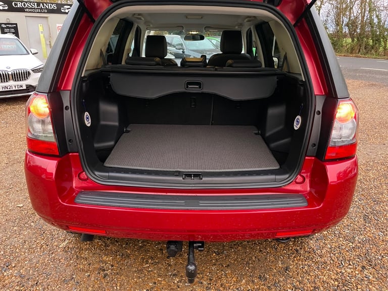 2011 Land Rover Freelander XS SD4 Auto Estate Diesel Automatic