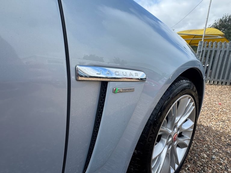 2014 Jaguar XF 3.0d V6 R-Sport Sportbrake 5dr Diesel Auto Euro 5 (s/s) (240 ps) Estate Diesel Aut...