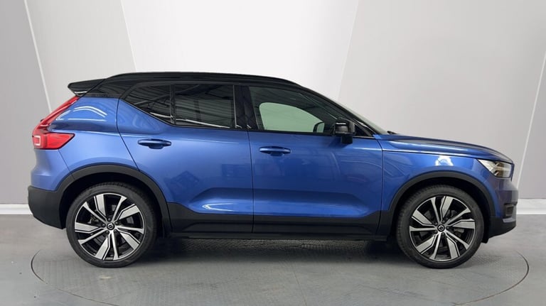 2021 Volvo XC40 P8 Recharge First Edition AWD Pure Electric(Panroof, Harman Kardon, Towbar) Estat...