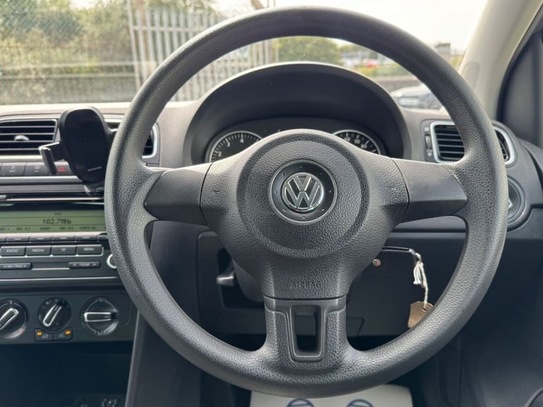 2011 61 VOLKSWAGEN POLO 1.2 MATCH HATCHBACK 5DR PETROL MANUAL EURO 5 (60 PS)